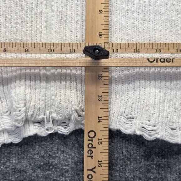 Moon & Madison Sweater Womens Large White Cropped Zip Hoodie Knit Distressed - Picture 9 of 11
